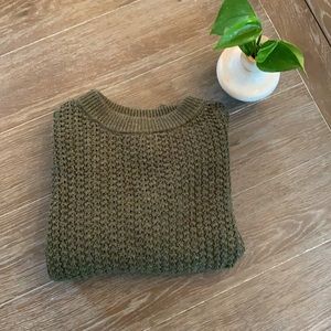 Cute green sweater mock neck M